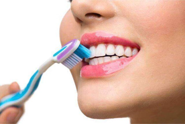 How To Brush Your Teeth Well