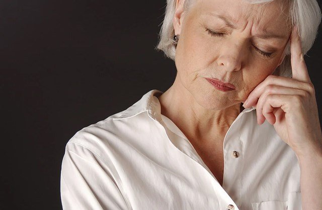 How To Tolerate Hot Flashes Or Menopause
